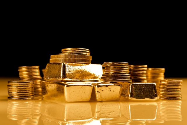 Gold bars and bricks