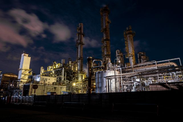 Oil Refinery